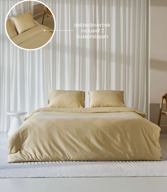 Satijn dekbedovertrek afkomstig uit Egypte. Glanzend, butter yellow