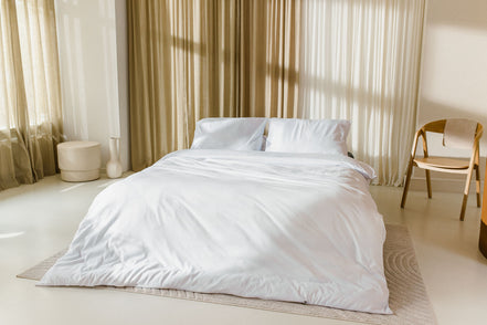 Néarr dekbedovertrek wit