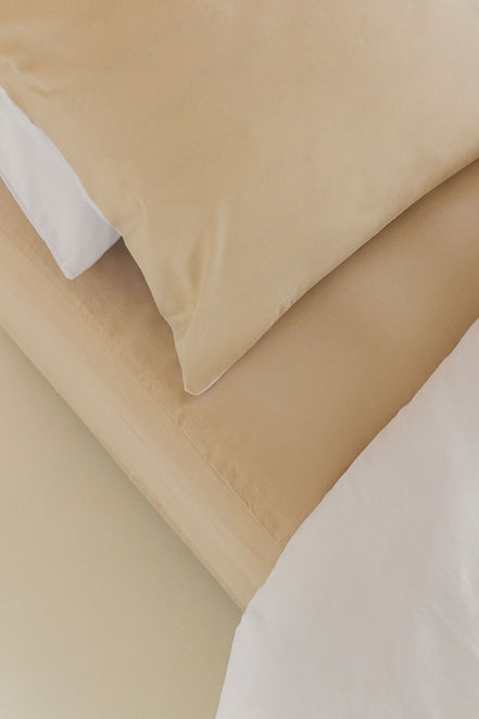 Néarr dekbedovertrek beige wit